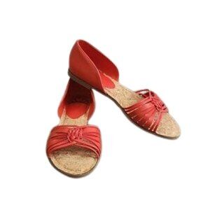 NWOT FERGALICIOUS Red cork braided man made flats